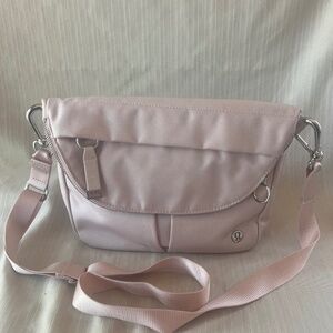 Lululemon All night festival bag 5 L